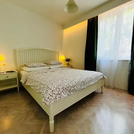 The L Place By Right Place Apartment